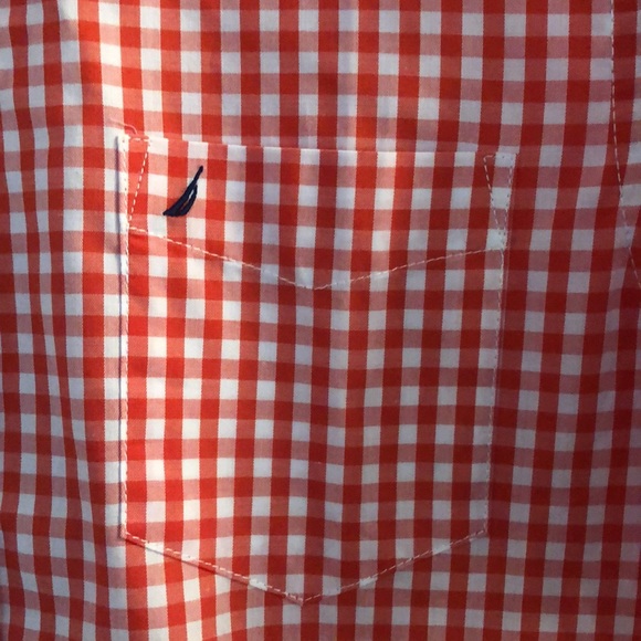 Boys M (10-12) short sleeved button up. - Picture 2 of 5